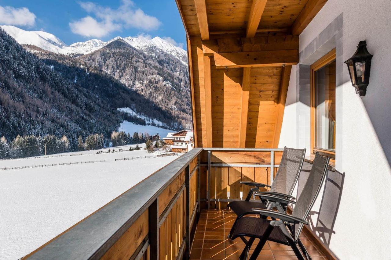 Hotel Alpenrose & 3*