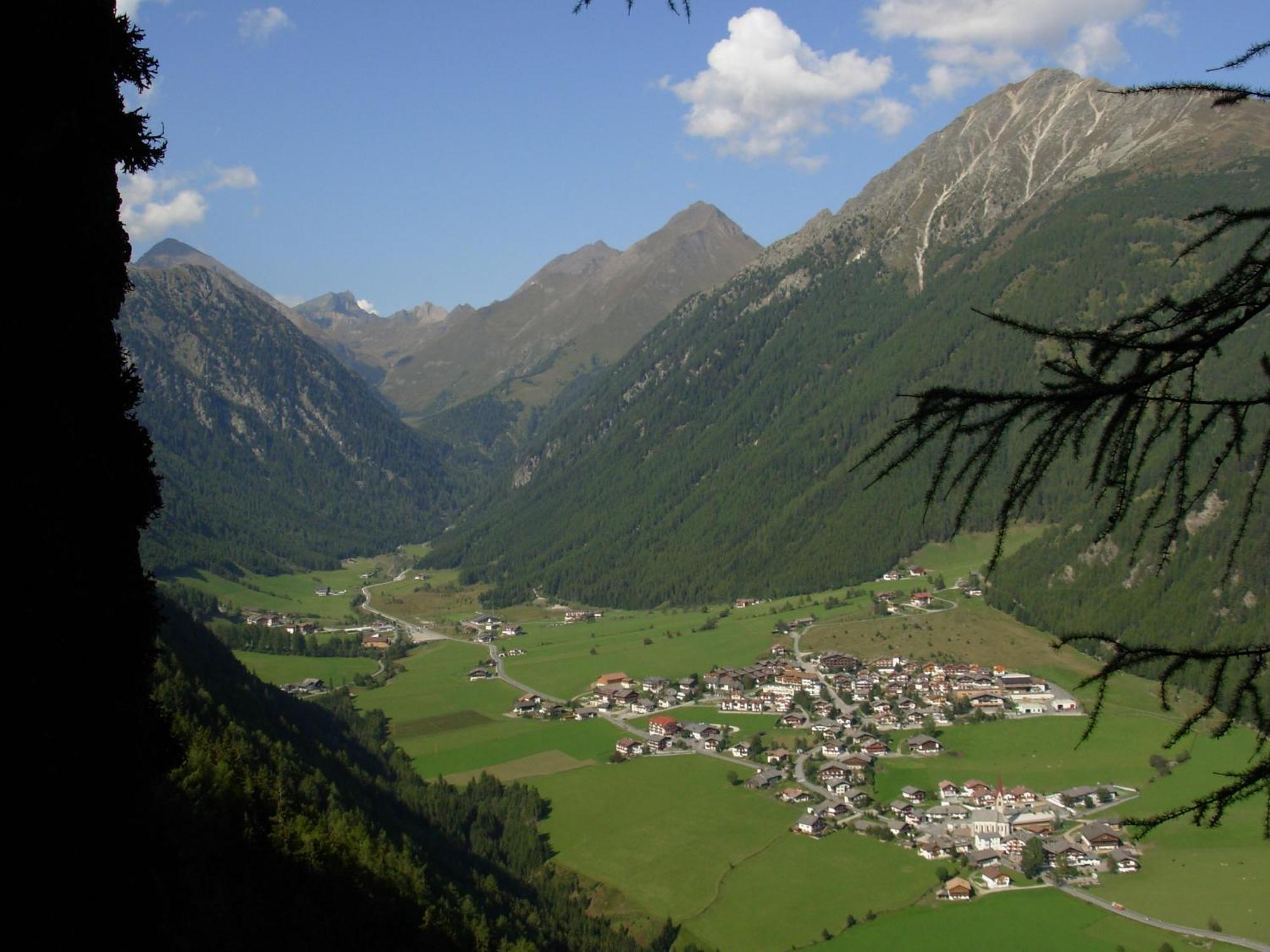 Alpenrose Suites&apartements